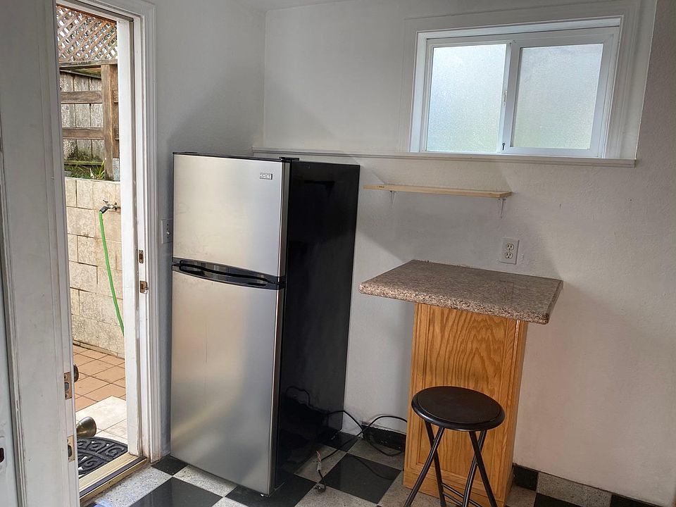 1st image of 775 36th Ave #1