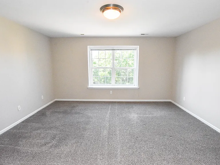 2180 Knotty Pine Trl — Photo 21