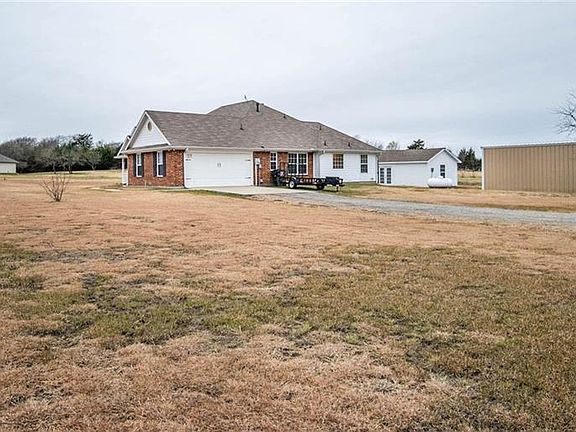 3rd image of 3013 Teri Cir