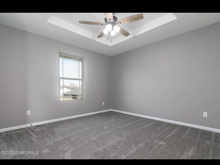 5706 Summerfield Ct — Photo 10