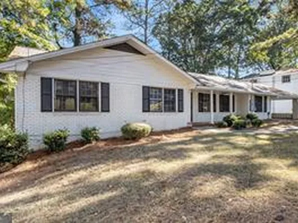 4204 Williamsburg Dr, College Park, GA 30337