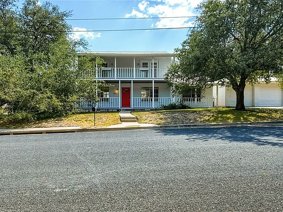 2nd image of 1011 Berrywood Dr