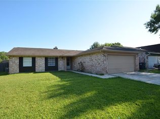 13834 Southline Rd, Sugar Land, TX 77498