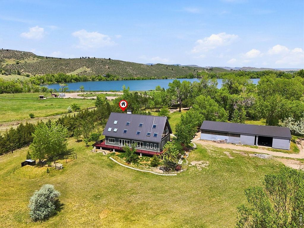 4099 Michaud Ln