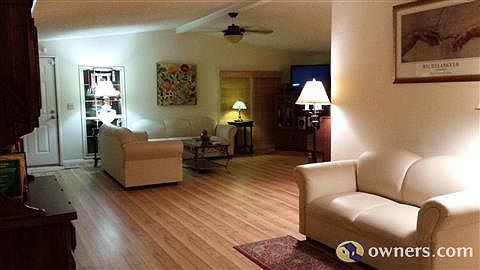 more of livingroom