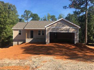 320 Wheeling Dr, Pinehurst, NC 28374