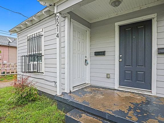 2nd image of 2214 Stovall Dr