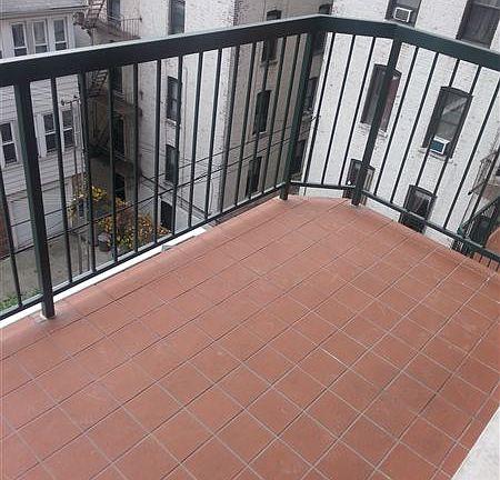 Rafael's phone stuff 626