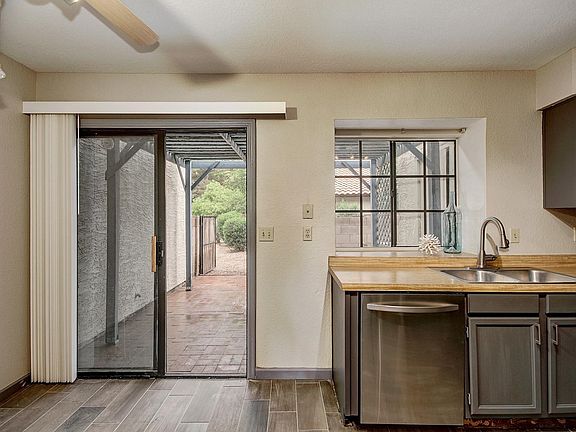 2nd image of 921 W University Dr Unit 1163