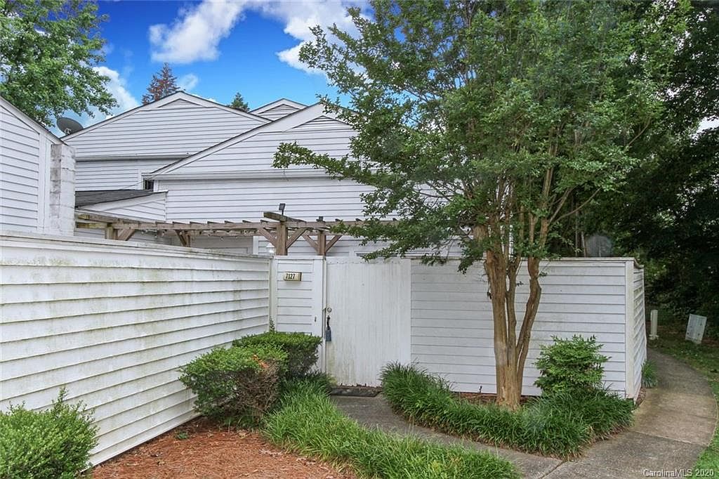 7127 Stonington Ln, Charlotte, NC 28227 Zillow