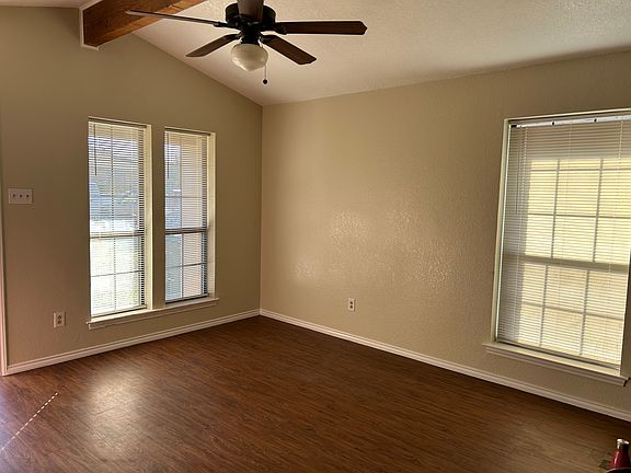 3rd image of 217 Lanham Ct