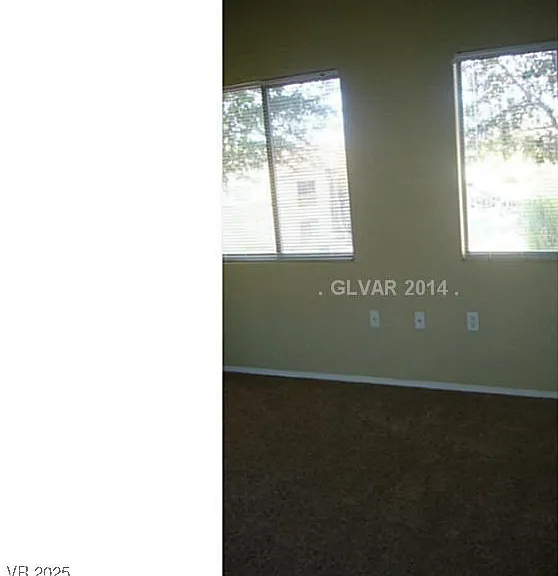 2050 N Los Feliz St #168 — Photo 29