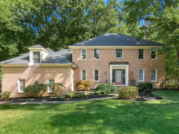 378 Meditation Ln, Columbus, OH 43235