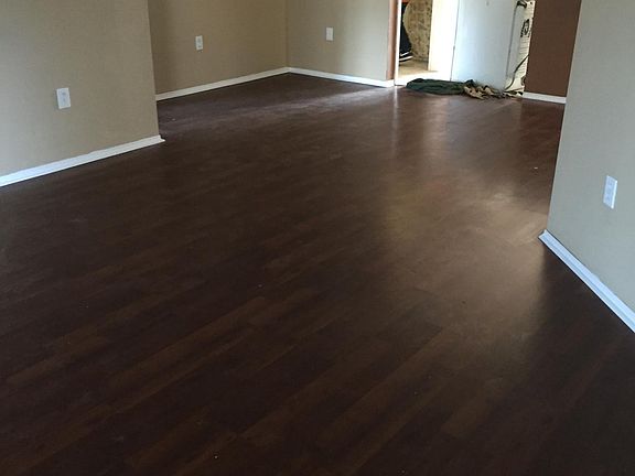 2nd image of 8520 Lazy River Dr