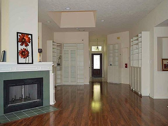 Foyer with custom built storage