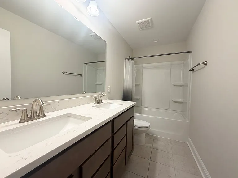 974 Danner Dr — Photo 15