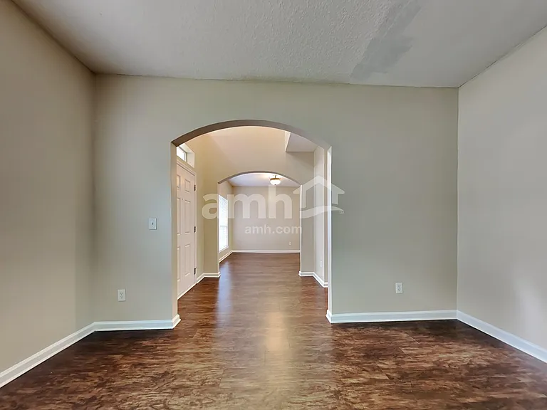 9146 Prosperity Lake Dr — Photo 9
