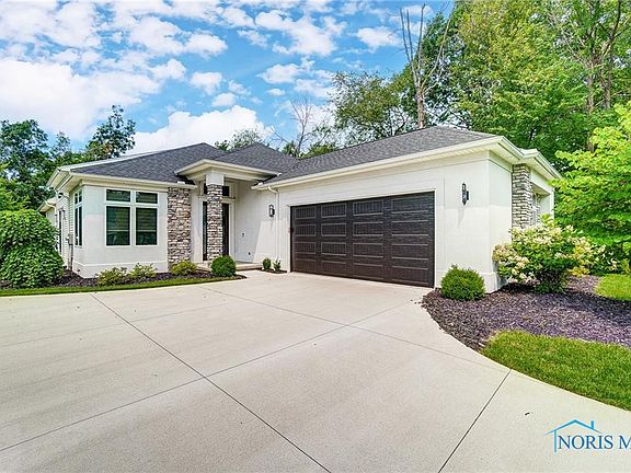 2nd image of 1701 Deer Trail Dr