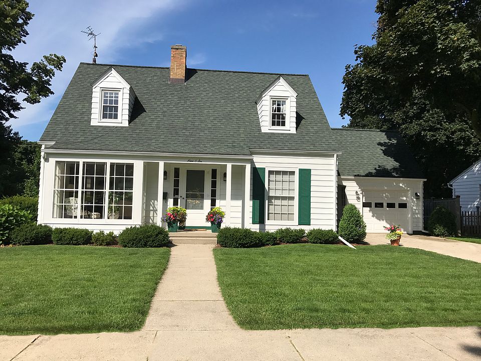 1st image of 906 Harvey Ave