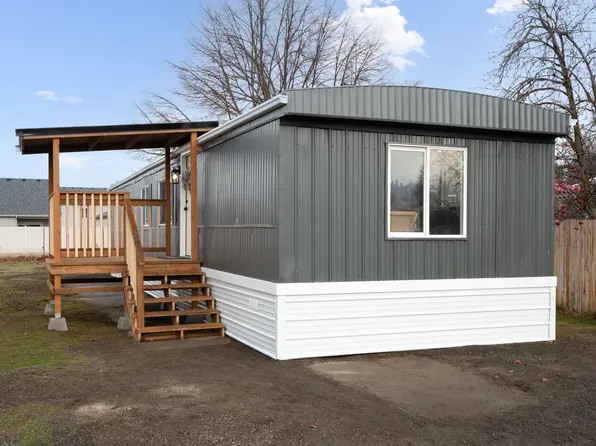 11705 N Wilson St #B16, Mead, WA 99021