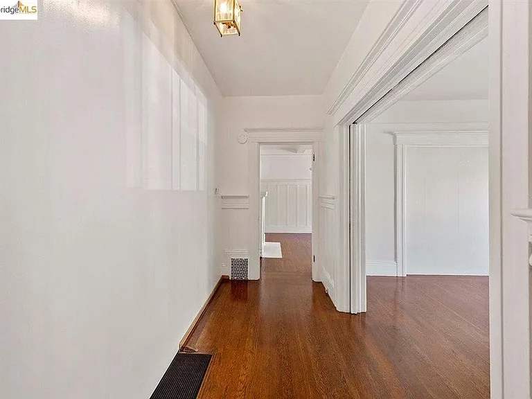 429 Euclid Ave #A — Photo 5
