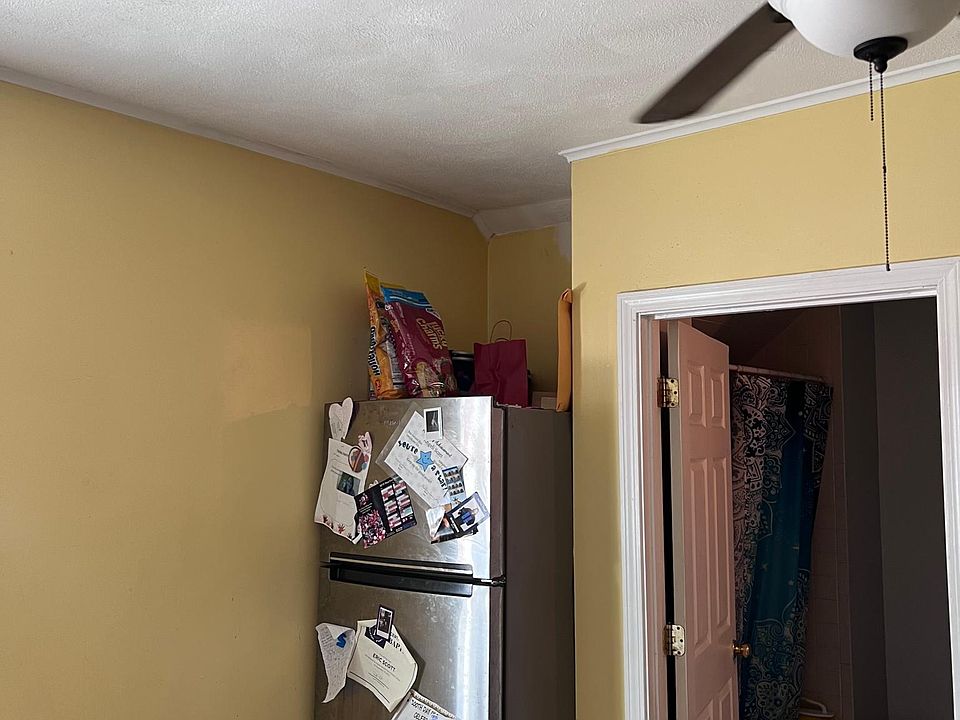 1st image of 47 Hyat St #3