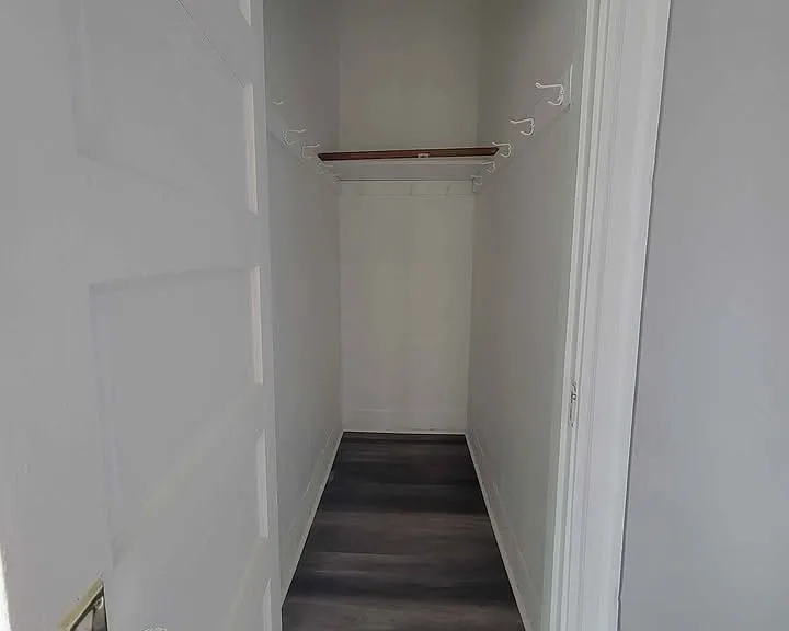 47 Calmar St #3 — Photo 6