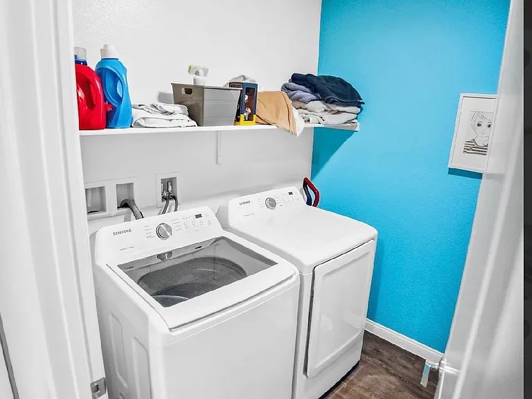 6816 Surf Green Ct — Photo 10