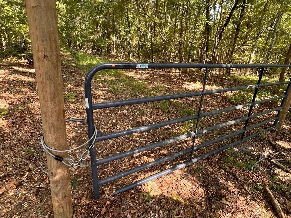 2nd image of 0 Rocky Dr