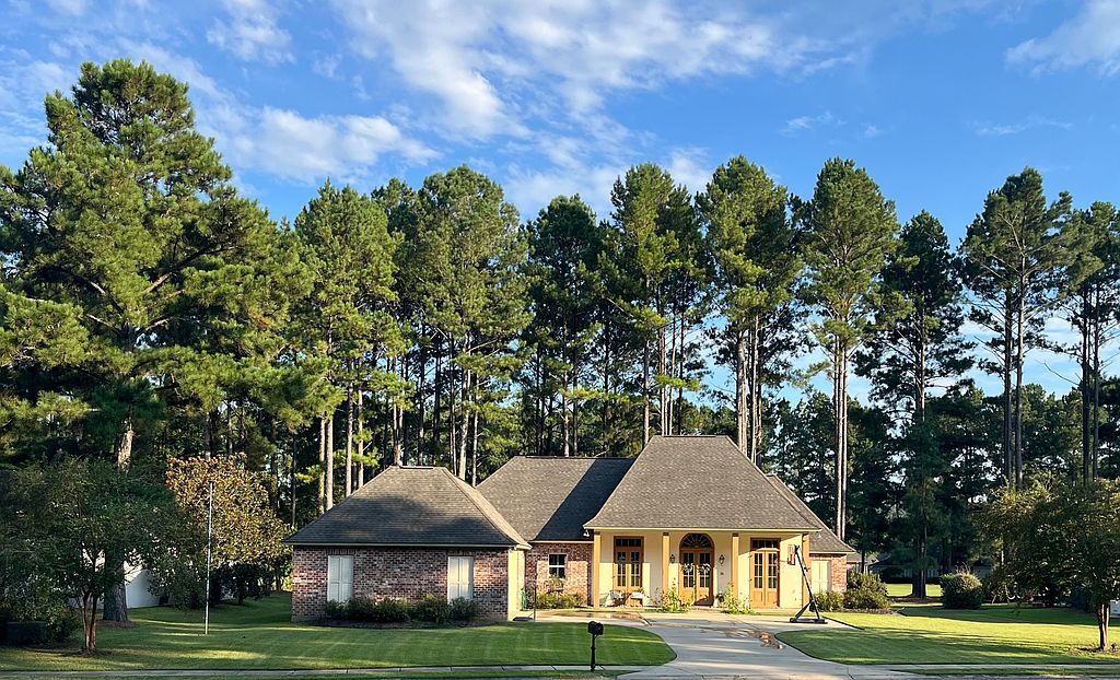 16 Nottaway Trl - Property Image