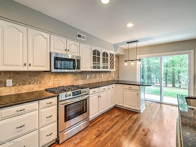 2902 Jockey Hollow Dr — Photo 13