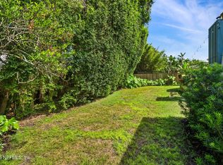 1207 14TH Street N, Jacksonville Beach, FL 32250