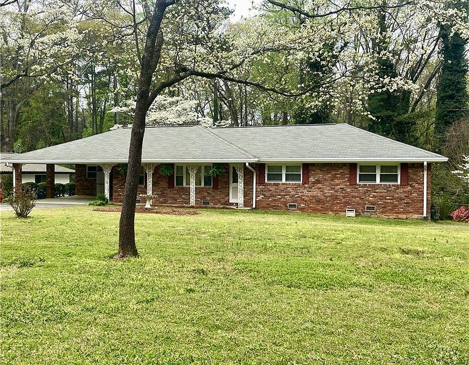 1st image of 2678 Oswood Dr
