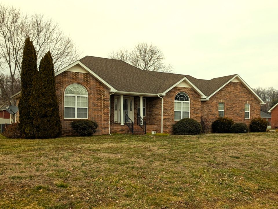 2nd image of 232 Favre Cir