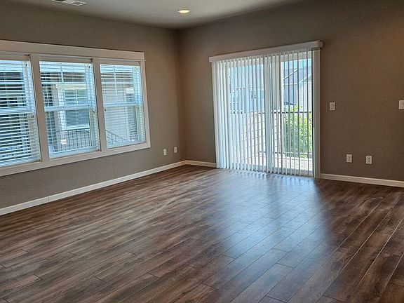 4th image of 3521 Juanipero Way #4