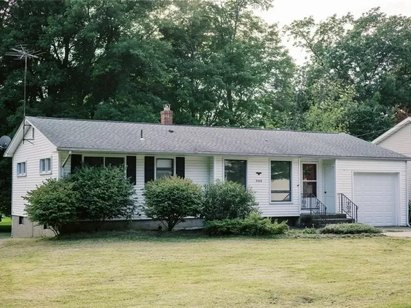 3428 Amherst Rd, Erie, PA 16506
