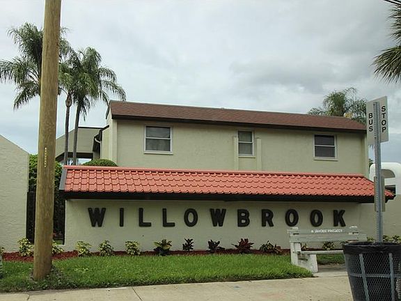 2nd image of 1100 E Bay Dr APT 37