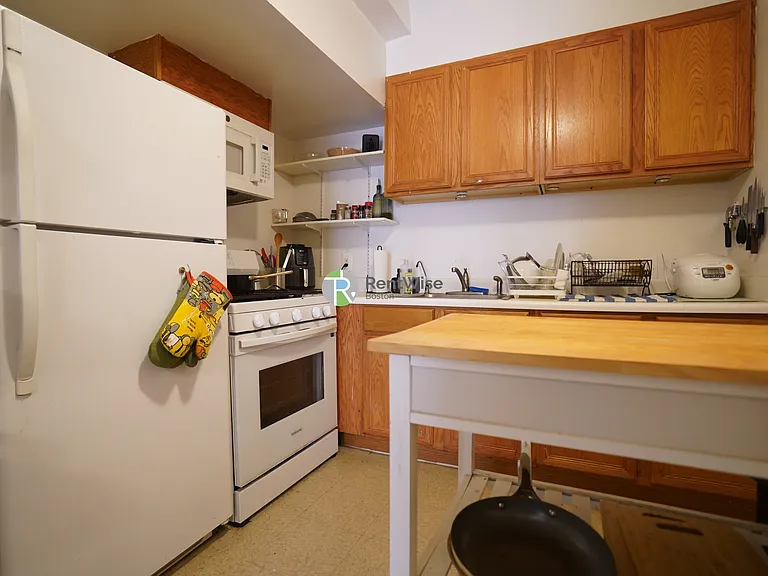 128 Fuller St #5 — Photo 13