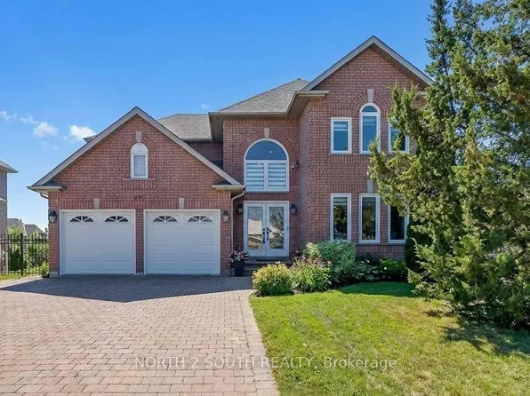 372 Crofters Rd, Vaughan, ON L4L 8Y3