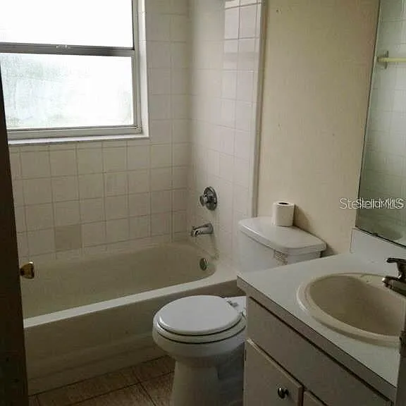 13706 Glasser Ave — Photo 7