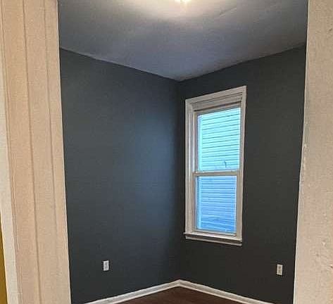 5th image of 375 6th Ave W #1A