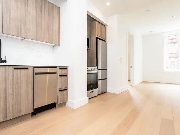 107 South 6th Street image 1 of 13