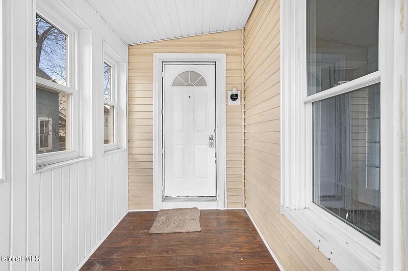 3rd image of 24 Goodwin Avenue