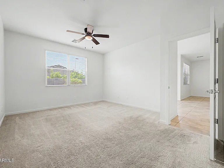 21415 W Holly St — Photo 24