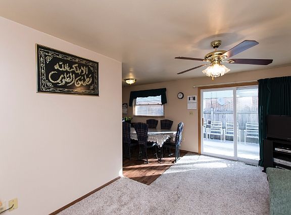5th image of 1460 Beaver Creek Ln