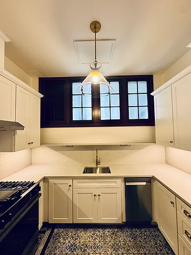 715 Washington Pl #3F Photo 1