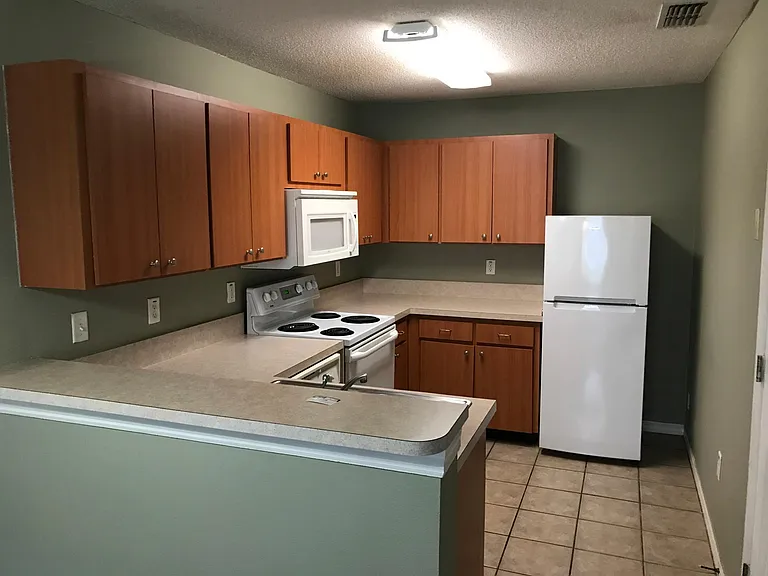 629 Lake Marion Golf Resort Dr — Photo 2
