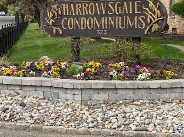 323 Gill Ln APT 12H, Iselin, NJ 08830