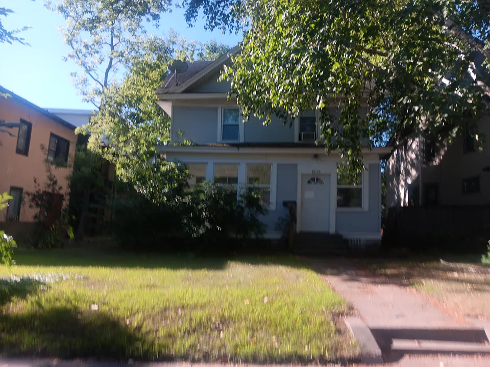 1826 Laurel Ave