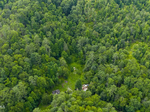 834 Simerly Creek Rd, Hampton, TN 37658